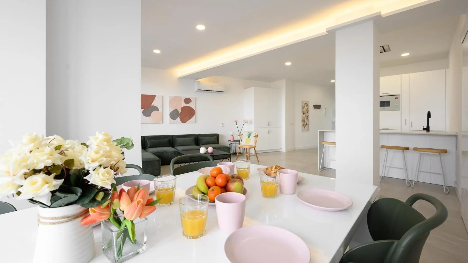 Apartment Luxury Oceanfront 3 Bedrooms & 2 Bath By 10Tosea Fuengirola